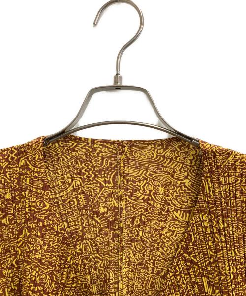 PLEATS PLEASE（プリーツプリーズ）PLEATS PLEASE (プリーツプリーズ) カーディガン イエロー サイズ:3の古着・服飾アイテム