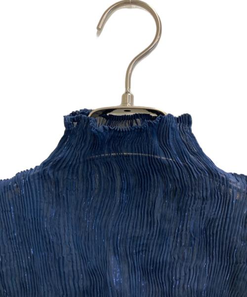 ISSEY MIYAKE（イッセイミヤケ）ISSEY MIYAKE (イッセイミヤケ) シフォンプリーツノースリーブカットソー ネイビー サイズ:2の古着・服飾アイテム