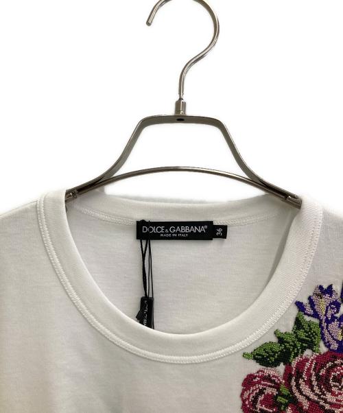 DOLCE & GABBANA（ドルチェ＆ガッバーナ）DOLCE & GABBANA (ドルチェ＆ガッバーナ) フローラル刺繍Tシャツ ホワイト サイズ:36の古着・服飾アイテム