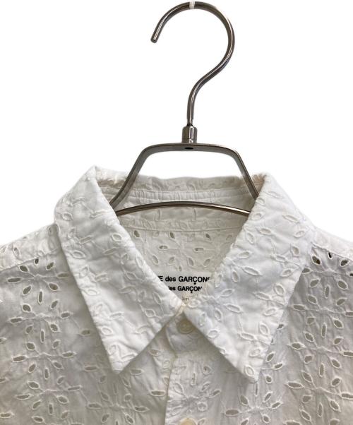 COMME des GARCONS COMME des GARCONS（コムデギャルソン コムデギャルソン）COMME des GARCONS COMME des GARCONS (コムデギャルソン コムデギャルソン) シャツ ホワイト サイズ:Sの古着・服飾アイテム