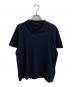 PRADA（プラダ）の古着「VネックTシャツ」｜ブラック