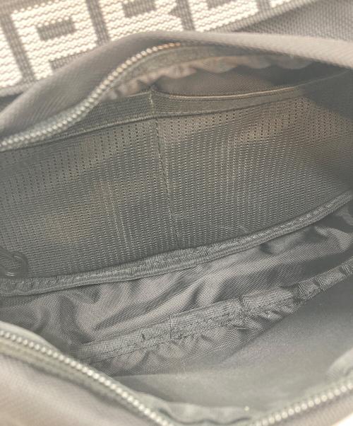 SUPREME（シュプリーム）Supreme (シュプリーム) WAIST BAG ブラックの古着・服飾アイテム