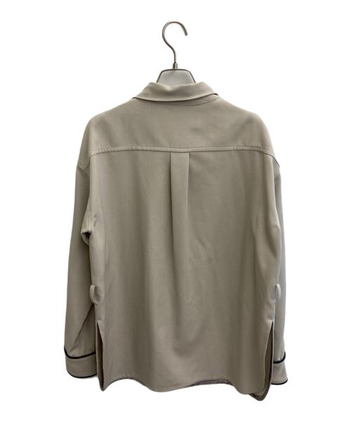 MURRAL（ミューラル）MURRAL (ミューラル) ベルト付シャツ ベージュ サイズ:Freeの古着・服飾アイテム