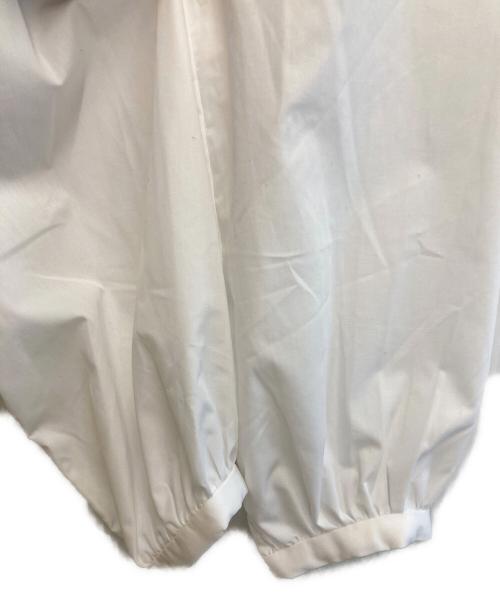 JUSGLITTY（ジャスグリッティー）JUSGLITTY (ジャスグリッティー) ブラウス ホワイト×ブラック サイズ:2の古着・服飾アイテム