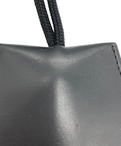 Maison Margiela（メゾンマルジェラ）Maison Margiela (メゾンマルジェラ) クロシェット/キーリング付きネックストラップ ブラックの古着・服飾アイテム