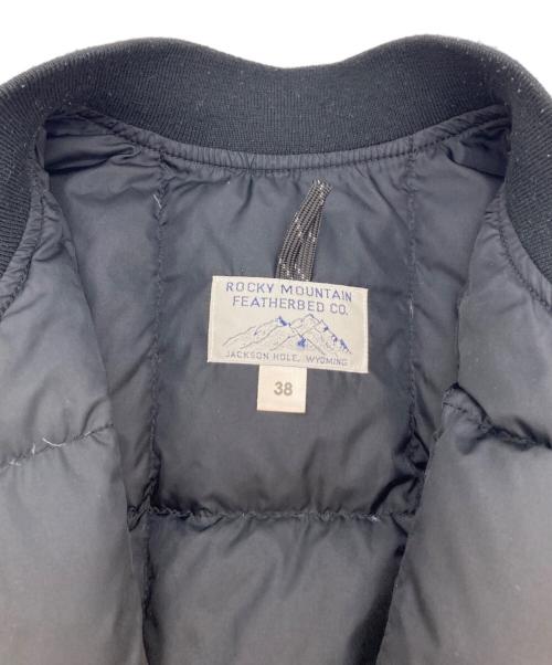 RockyMountainFeatherBed（ロッキーマウンテンフェザーベッド）RockyMountainFeatherBed (ロッキーマウンテンフェザーベッド) ダウンジャケット ブラック サイズ:38の古着・服飾アイテム