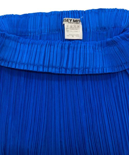 ISSEY MIYAKE（イッセイミヤケ）ISSEY MIYAKE (イッセイミヤケ) プリーツスカート ブルー サイズ:2の古着・服飾アイテム
