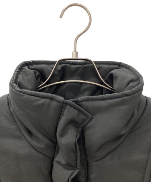 CAVEZA ROSSO（カベサ ロッソ）CAVEZA ROSSO (カベサ ロッソ) STAND COLLAR CROPPED VEST ブラック サイズ:Freeの古着・服飾アイテム