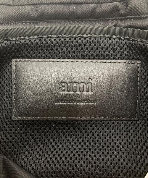 ami（アミ）ami (アミ) AMI DE COEUR MESSENGER BAG ブラックの古着・服飾アイテム