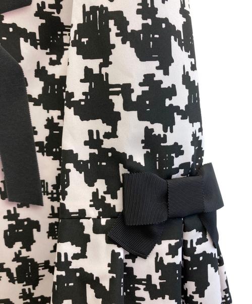 M'S GRACY  MAGGY（エムズグレイシーマギー）M'S GRACY  MAGGY (エムズグレイシーマギー) カメリアチュニック ブラック×ピンク サイズ:38の古着・服飾アイテム