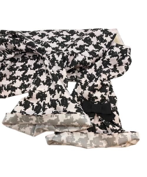 M'S GRACY  MAGGY（エムズグレイシーマギー）M'S GRACY  MAGGY (エムズグレイシーマギー) カメリアチュニック ブラック×ピンク サイズ:38の古着・服飾アイテム