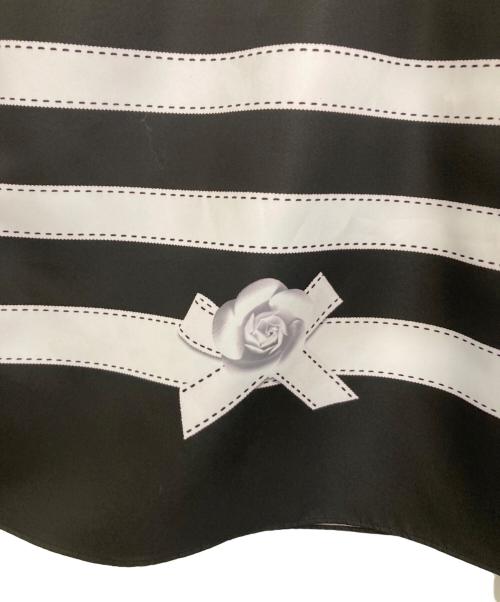 M'S GRACY MAGGY（エムズグレイシーマギー）M'S GRACY MAGGY (エムズグレイシーマギー) カメリアチュニック ブラック×ホワイト サイズ:38の古着・服飾アイテム