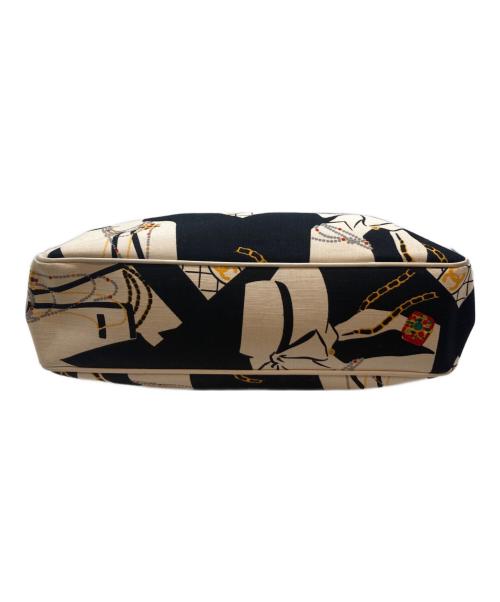 CHANEL（シャネル）CHANEL (シャネル) ショルダーバッグ ホワイト×ブラック サイズ:-の古着・服飾アイテム