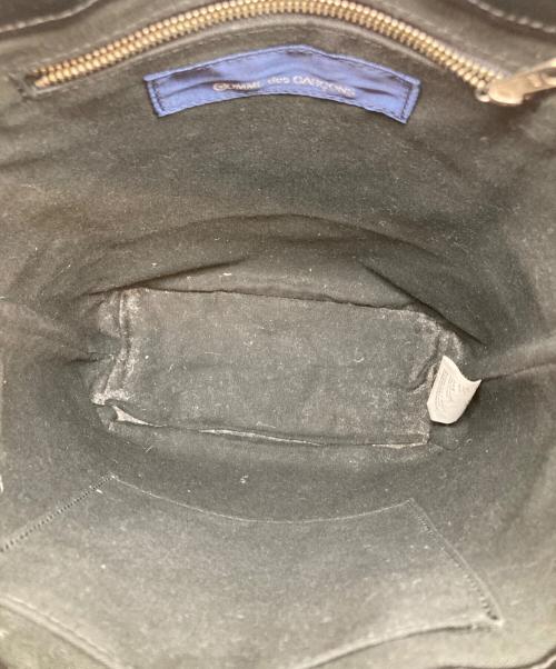 COMME des GARCONS（コムデギャルソン）COMME des GARCONS (コムデギャルソン) スクエアシンボルバッグS ホワイト×ブラックの古着・服飾アイテム