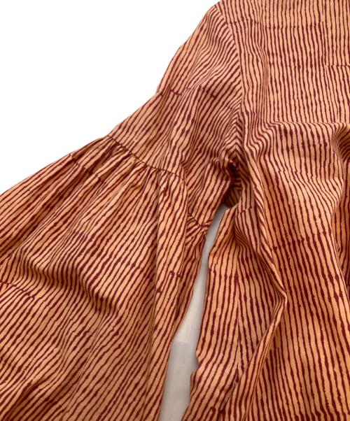 RHC Ron Herman（アールエイチシー ロンハーマン）RHC Ron Herman (アールエイチシー ロンハーマン) フレアスリーブロングワンピース レッド サイズ:-の古着・服飾アイテム