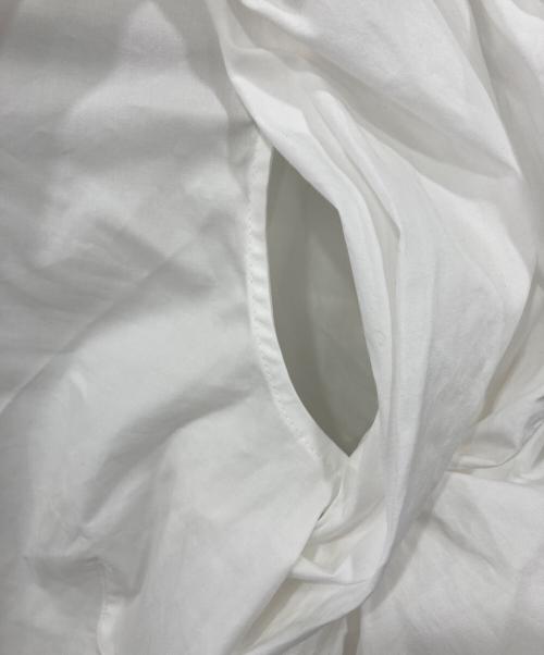 jacquemus（ジャックムス）jacquemus (ジャックムス) パフスリーブブラウス ホワイト サイズ:Mの古着・服飾アイテム