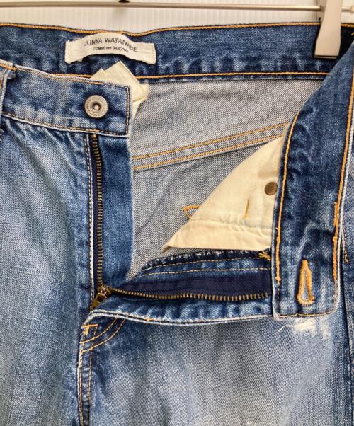 JUNYA WATANABE COMME des GARCONS（(ジュンヤワタナベ コムデギャルソン）JUNYA WATANABE COMME des GARCONS ((ジュンヤワタナベ コムデギャルソン) ダメージデニムパンツ インディゴ サイズ:Mの古着・服飾アイテム