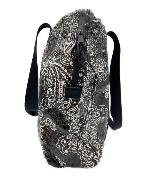 SUPREME（シュプリーム）Supreme (シュプリーム) 21SS Bandana Tarp Duffle Bag ブラックの古着・服飾アイテム