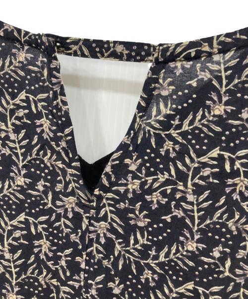 BEARDSLEY（ビアズリー）BEARDSLEY (ビアズリー) プリントギャザーワンピ ブラック サイズ:F 未使用品の古着・服飾アイテム