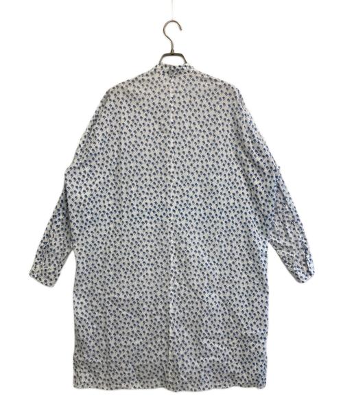 ARTS&SCIENCE（アーツアンドサイエンス）ARTS&SCIENCE (アーツアンドサイエンス) フラワープリントシャツワンピース ホワイト×ブルー サイズ:1の古着・服飾アイテム