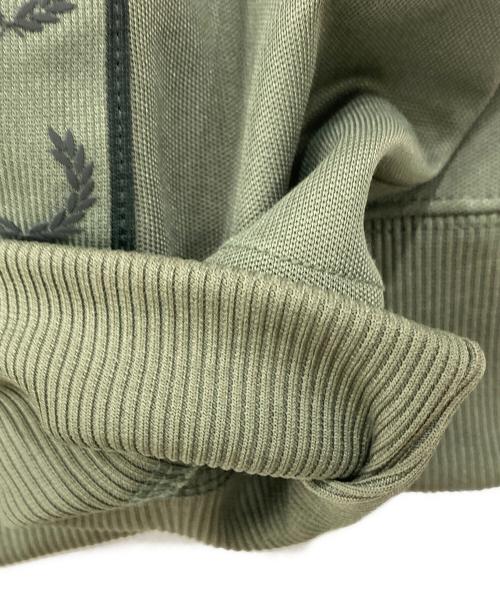 FRED PERRY（フレッドペリー）FRED PERRY (フレッドペリー) Contrast Tape Track Jacket オリーブ サイズ:Lの古着・服飾アイテム