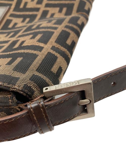 FENDI（フェンディ）FENDI (フェンディ) ズッカ柄マンマバケットワンショルダー ブラウン×ブラック サイズ:-の古着・服飾アイテム