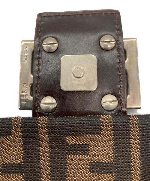 FENDI（フェンディ）FENDI (フェンディ) ズッカ柄マンマバケットワンショルダー ブラウン×ブラック サイズ:-の古着・服飾アイテム