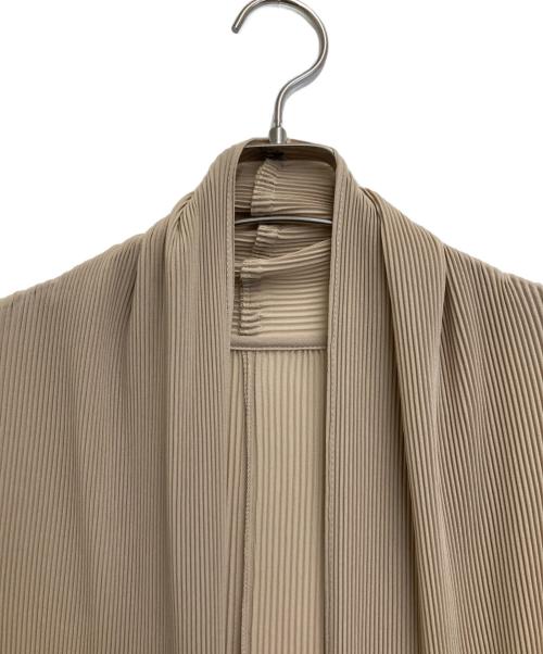 SPECCHIO（スペッチオ）SPECCHIO (スペッチオ) クリスタルプリーツシフォンロングジャケット ベージュ サイズ:40の古着・服飾アイテム
