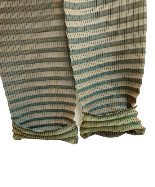 ISSEY MIYAKE（イッセイミヤケ）ISSEY MIYAKE (イッセイミヤケ) プリーツパンツ グリーン サイズ:Ｍの古着・服飾アイテム