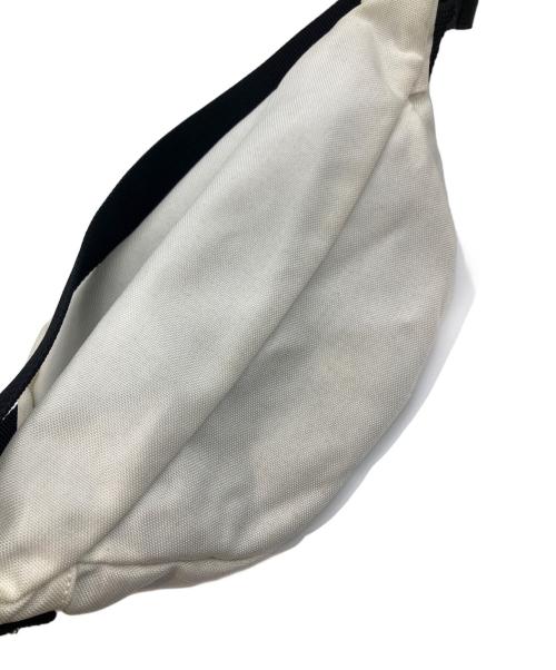 Maison Margiela（メゾンマルジェラ）Maison Margiela (メゾンマルジェラ) FANNY PACK/ファニーパック ホワイトの古着・服飾アイテム