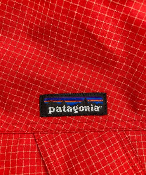 Patagonia（パタゴニア）Patagonia (パタゴニア) SUPER ALPINE JACKET/スーパーアルパインジャケット レッド サイズ:Mの古着・服飾アイテム