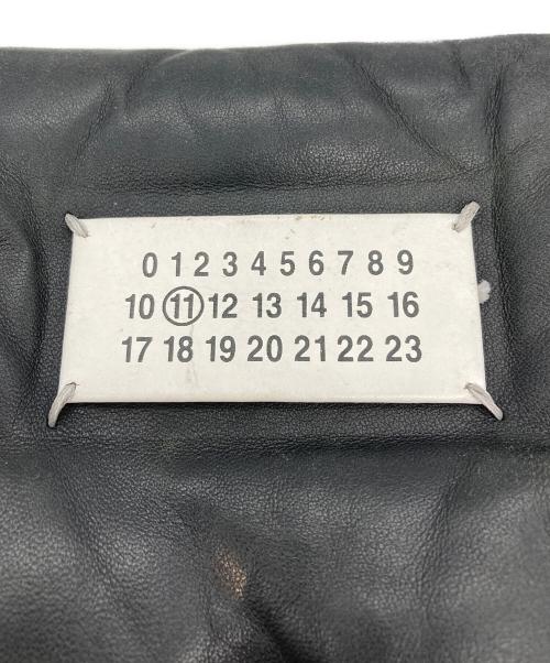 Maison Margiela（メゾンマルジェラ）Maison Margiela (メゾンマルジェラ) Glam SLAM Taupe/グラムスラム クロスボディバッグ ブラックの古着・服飾アイテム