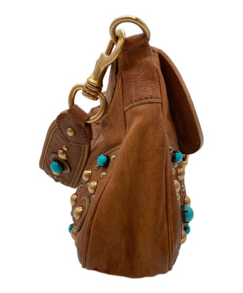 MIU MIU（ミュウミュウ）MIU MIU (ミュウミュウ) スタッズレザーハンドバッグ ブラウンの古着・服飾アイテム