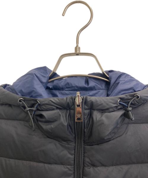 EMPORIO ARMANI（エンポリオアルマーニ）EMPORIO ARMANI (エンポリオアルマーニ) リバーシブルダウンジャケット ブラック サイズ:46の古着・服飾アイテム