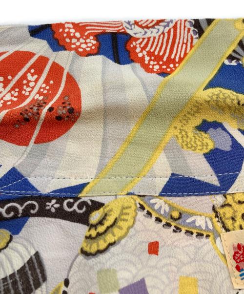 Sun Surf（サンサーフ）Sun Surf (サンサーフ) 鯉柄アロハシャツ グレー×ブルー サイズ:SIZE Sの古着・服飾アイテム