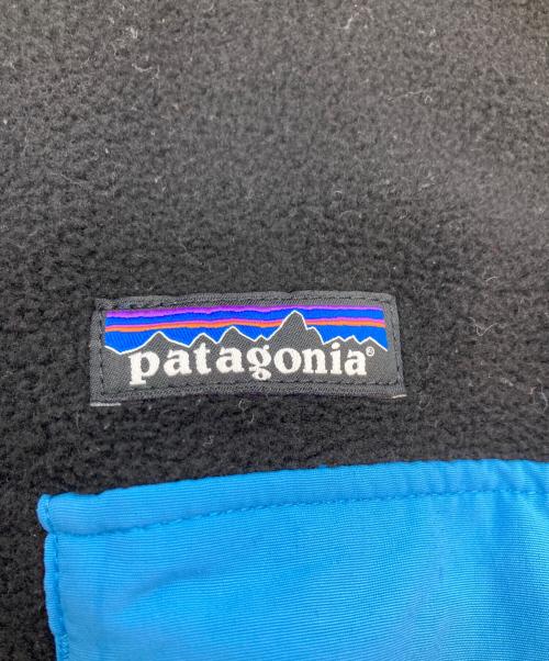 Patagonia（パタゴニア）Patagonia (パタゴニア) Lightweight Synchilla Snap-T Pullover ブラック×ブルー サイズ:SIZE Mの古着・服飾アイテム