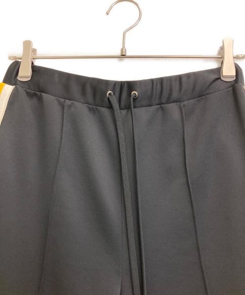 NOUNLESS（ナウンレス）NOUNLESS (ナウンレス) LOOSE SLIT TRACK PANTS ブラック サイズ:2の古着・服飾アイテム