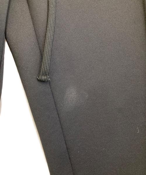 NOUNLESS（ナウンレス）NOUNLESS (ナウンレス) LOOSE SLIT TRACK PANTS ブラック サイズ:2の古着・服飾アイテム