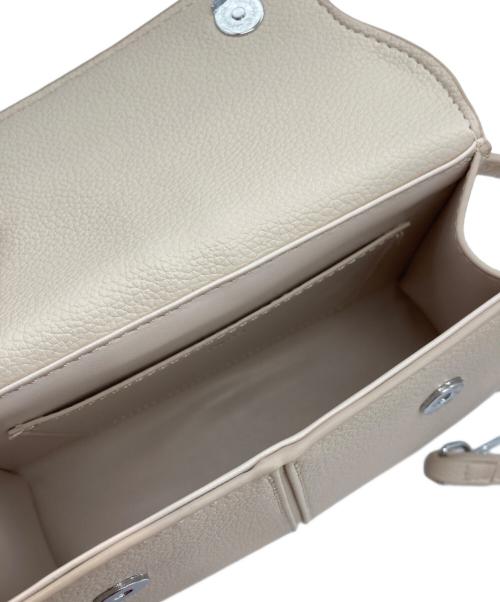 JW PEI（ジェイダブリューペイ）JW PEI (ジェイダブリューペイ) 2WAYバッグ アイボリー 未使用品の古着・服飾アイテム