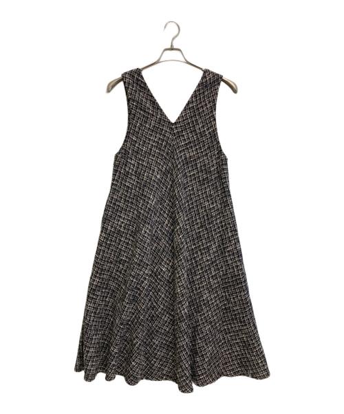 BEARDSLEY（ビアズリー）BEARDSLEY (ビアズリー) ツイードフレアージャンパースカート ホワイト×ブラックの古着・服飾アイテム
