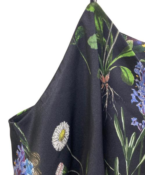 ticca（ティッカ）TICCA (ティッカ) フラワープリントビスチェ ブラック サイズ:freeの古着・服飾アイテム