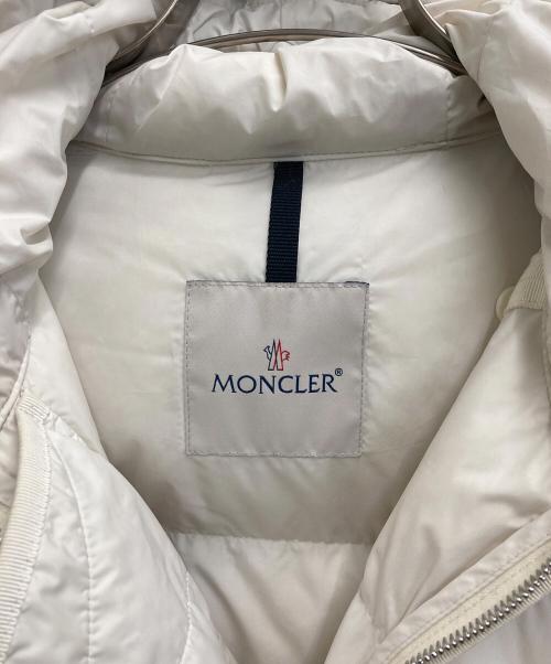 MONCLER（モンクレール）MONCLER (モンクレール) LOCUSTELLE ダウンジャケット ホワイト サイズ:2の古着・服飾アイテム