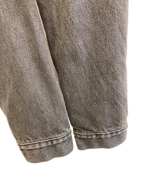 LEVI'S（リーバイス）LEVI'S (リーバイス) デニムジャケット グレー サイズ:Lの古着・服飾アイテム