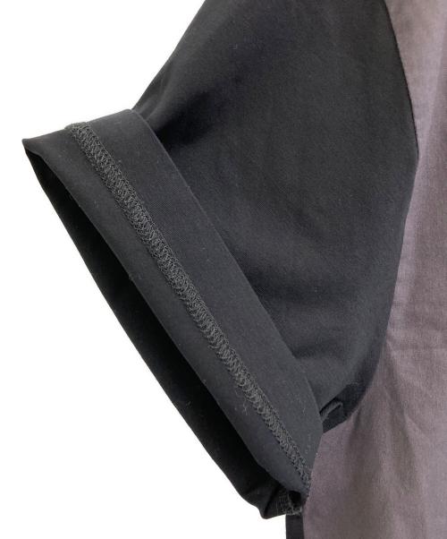 PRADA（プラダ）PRADA (プラダ) Vネックカットソー グレー サイズ:Sの古着・服飾アイテム