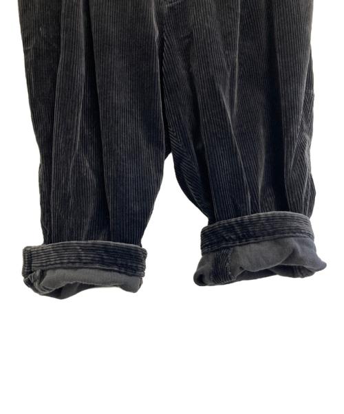 I.S.（アイエス）I.S. (アイエス) クロップドコーデュロイパンツ ブラック サイズ:９の古着・服飾アイテム