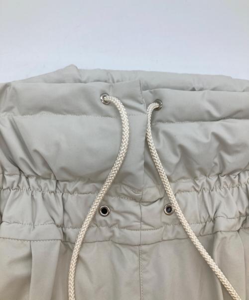 Adam et Rope（アダム エ ロペ）Adam et Rope (アダム エ ロペ) イージーダウンパンツ アイボリー サイズ:M 未使用品の古着・服飾アイテム