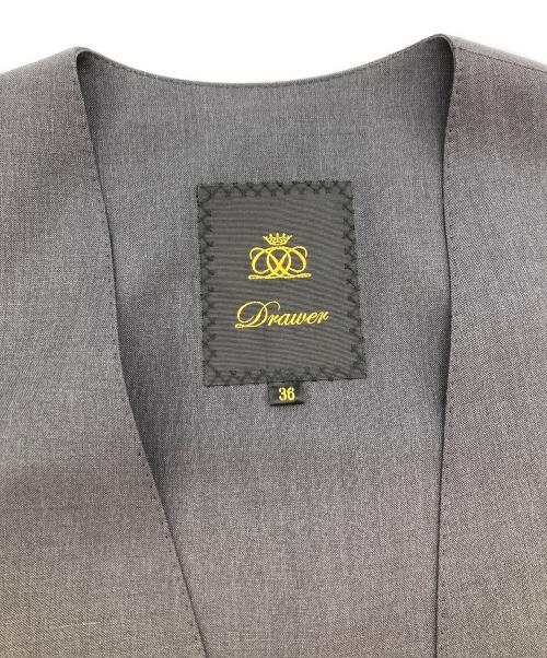 DRAWER（ドゥロワー）DRAWER (ドゥロワー) ウールVネックノースリーブワンピース グレー サイズ:36の古着・服飾アイテム