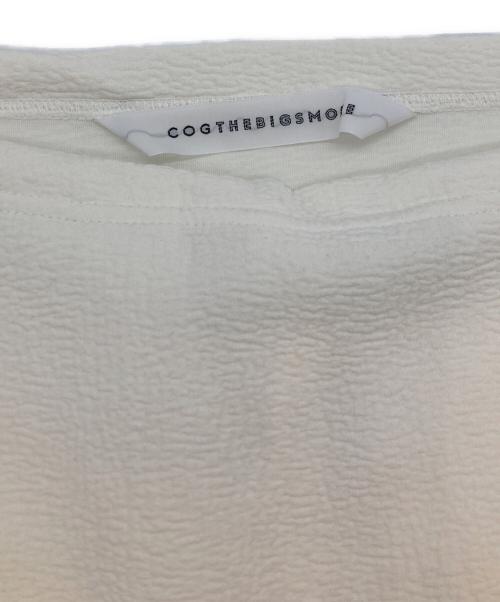COGTHEBIGSMOKE（コグザビッグスモーク）COGTHEBIGSMOKE (コグザビッグスモーク) スカート ホワイト サイズ:freeの古着・服飾アイテム