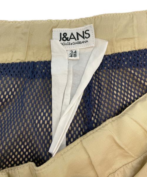 DOLCE & GABBANA（ドルチェ＆ガッバーナ）DOLCE & GABBANA (ドルチェ＆ガッバーナ) ナイロンパンツ ベージュ サイズ:SIZE 34の古着・服飾アイテム