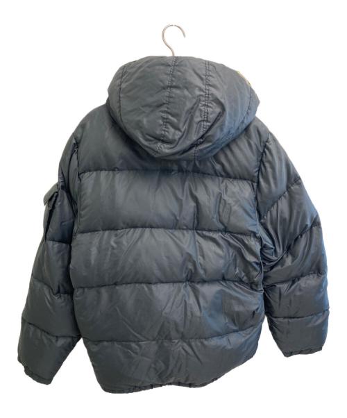 MONCLER（モンクレール）MONCLER (モンクレール) ダウンジャケット グレー サイズ:2の古着・服飾アイテム
